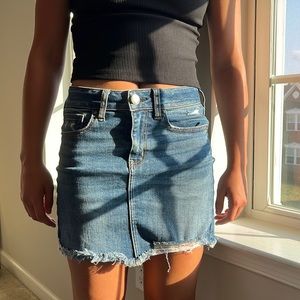 American Eagle Super Stretchy Jean Skirt.
